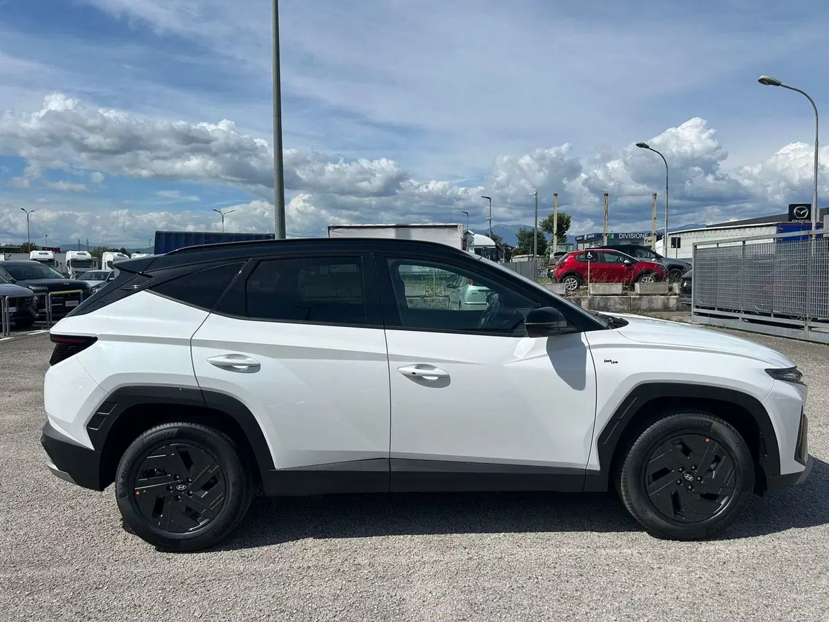 Hyundai Tucson nuova a Frosinone (6)