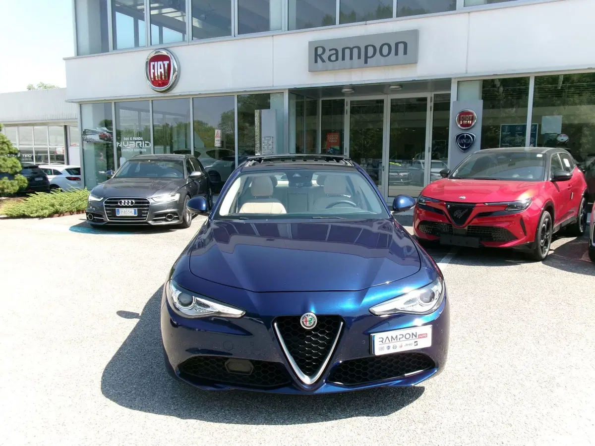 Alfa Romeo Giulia usata a Venezia (8)