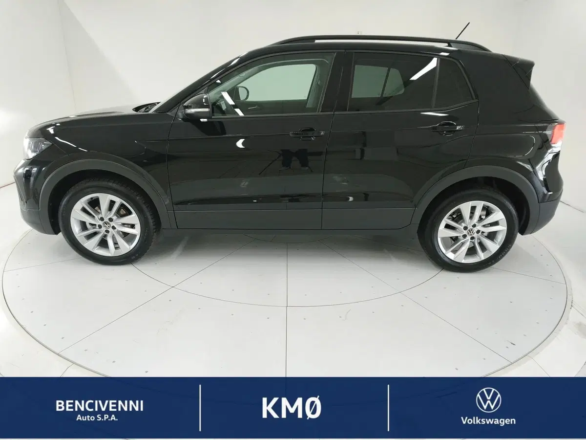 Volkswagen T-Cross nuova a Catanzaro (14)
