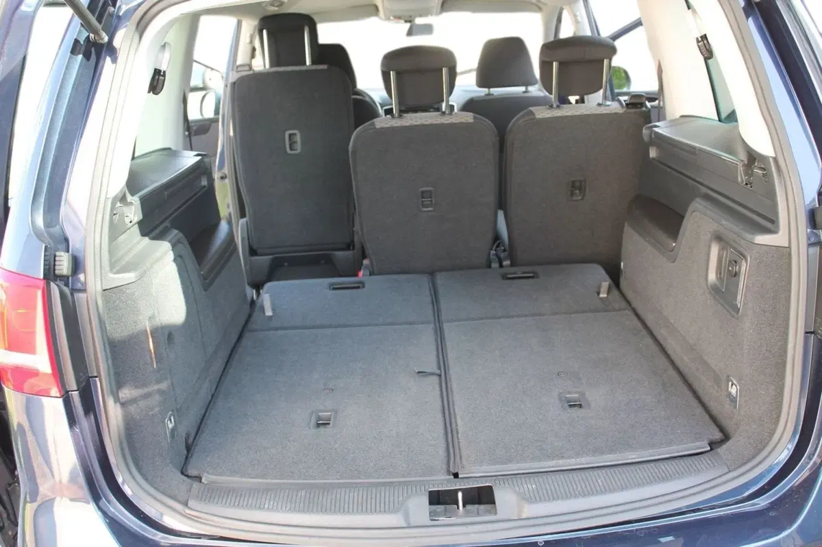 Volkswagen Sharan usata a Cuneo (15)