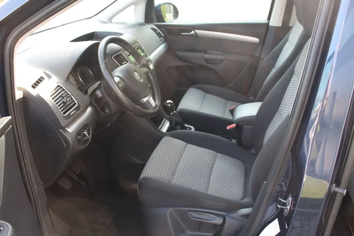 Volkswagen Sharan usata a Cuneo (8)