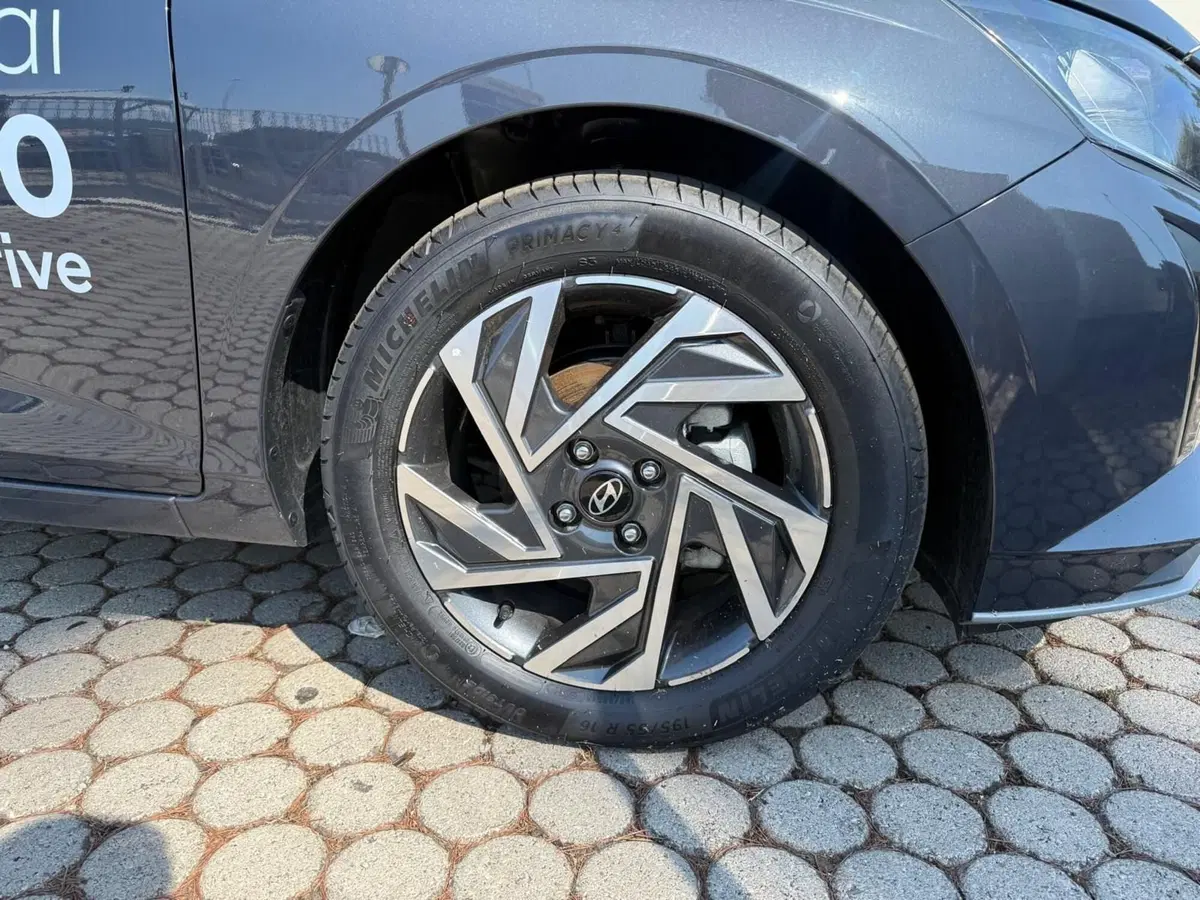 Hyundai i20 nuova a La Spezia (10)