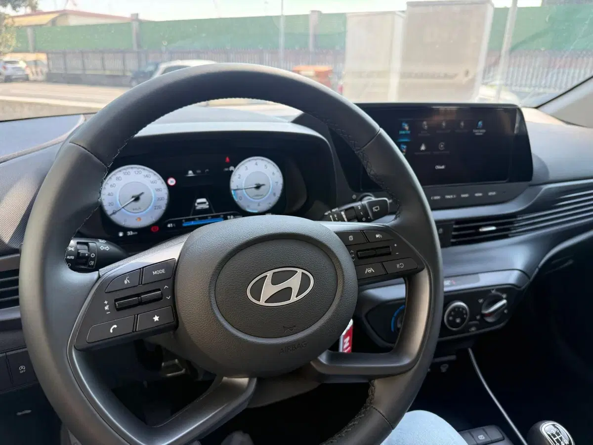 Hyundai i20 nuova a La Spezia (17)