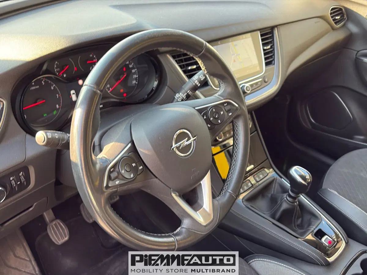 Opel Grandland X usata a Parma (13)