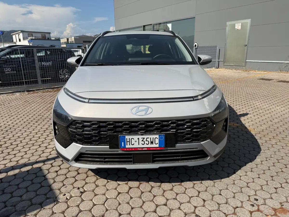 Hyundai Bayon usata a Massa-Carrara (14)