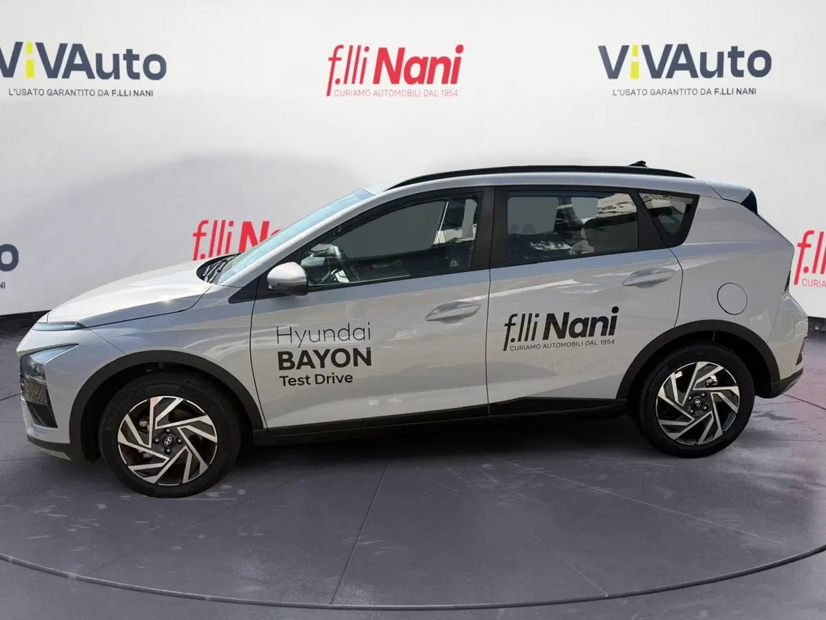 Hyundai Bayon usata a Massa-Carrara (16)