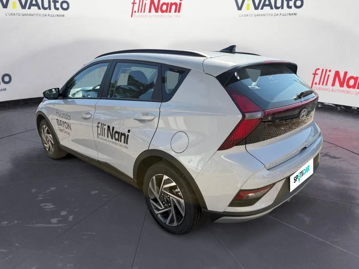 Hyundai Bayon usata a Massa-Carrara (3)