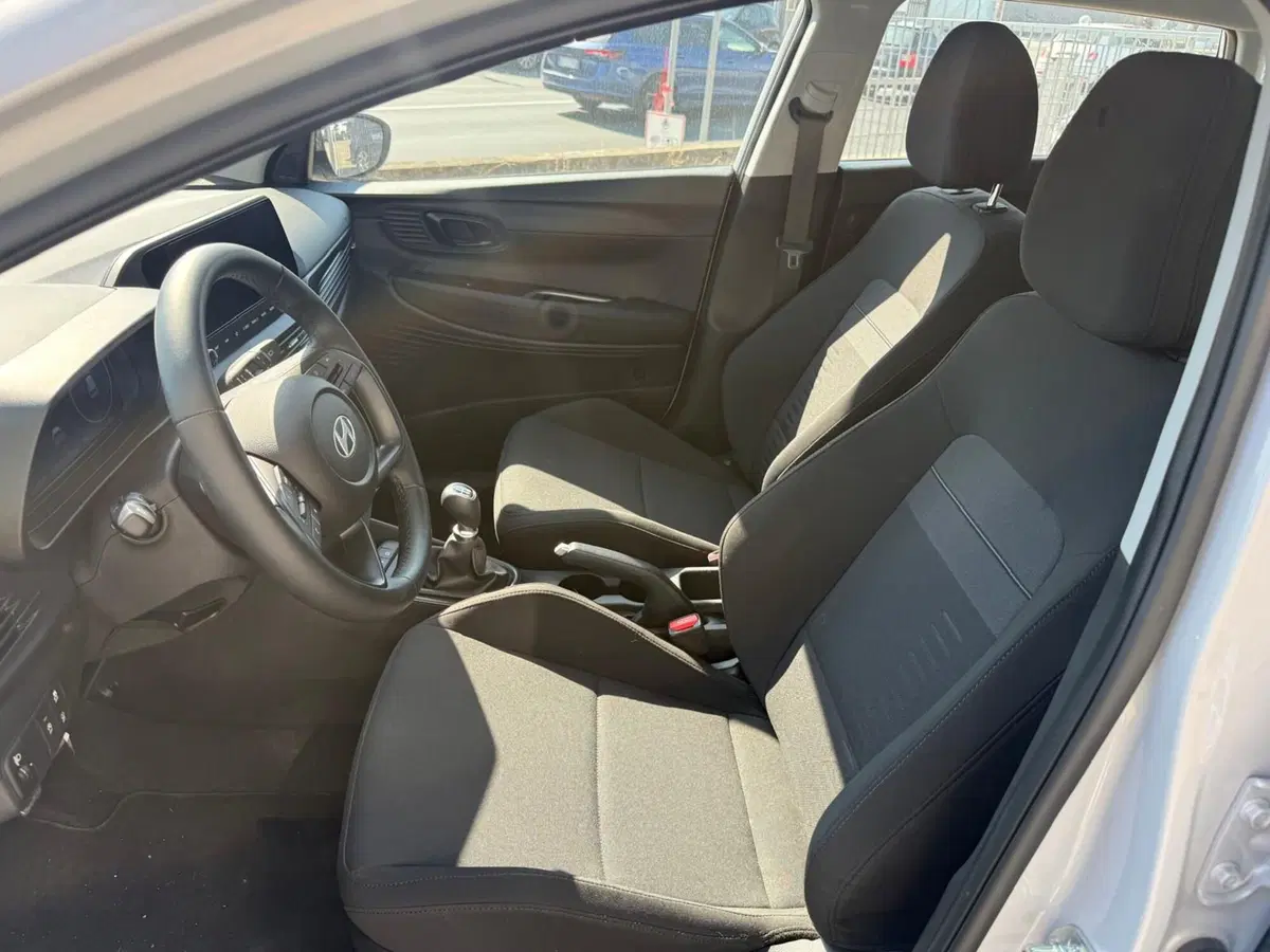 Hyundai Bayon usata a Massa-Carrara (4)