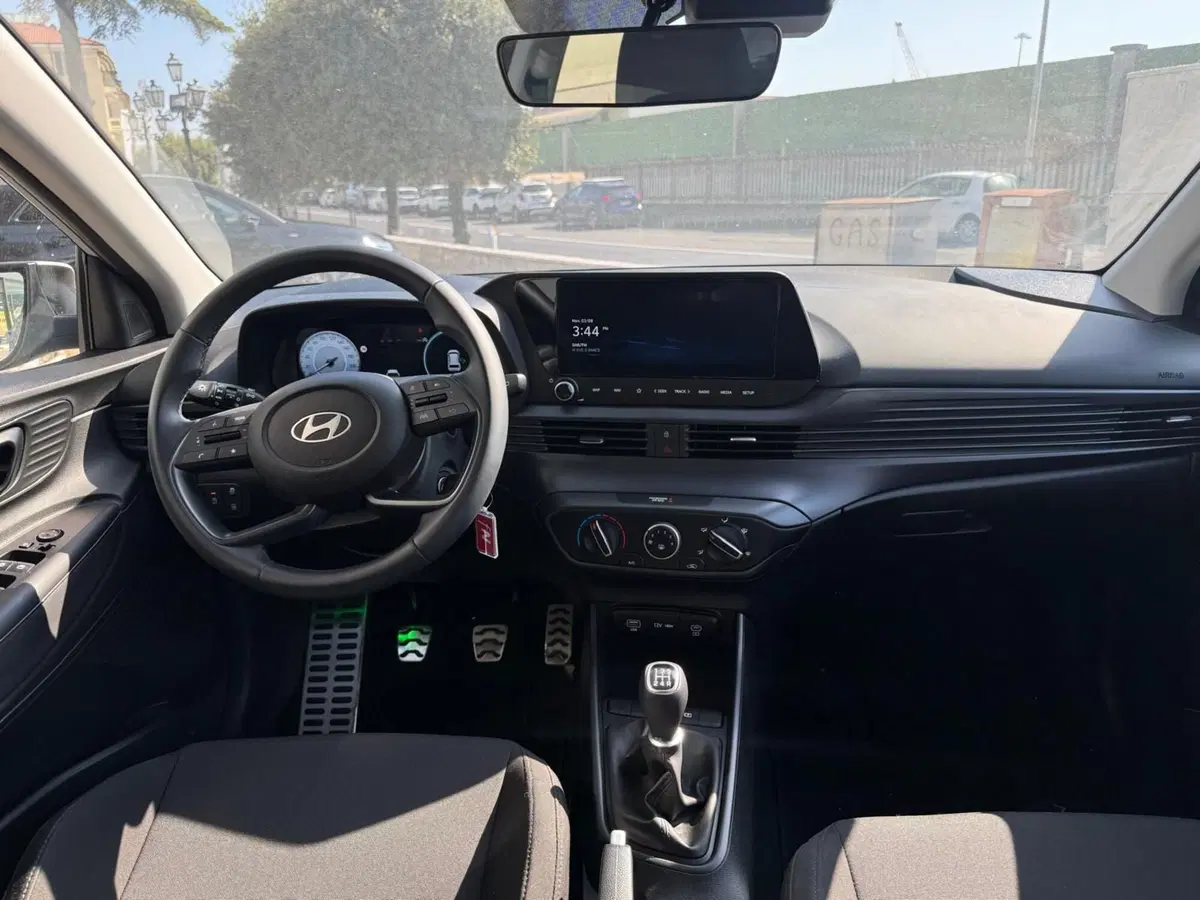 Hyundai Bayon usata a Massa-Carrara (5)