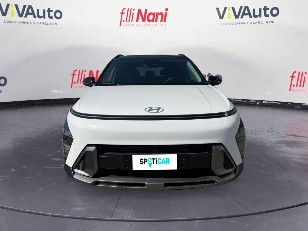 Hyundai Kona nuova a Massa-Carrara (4)