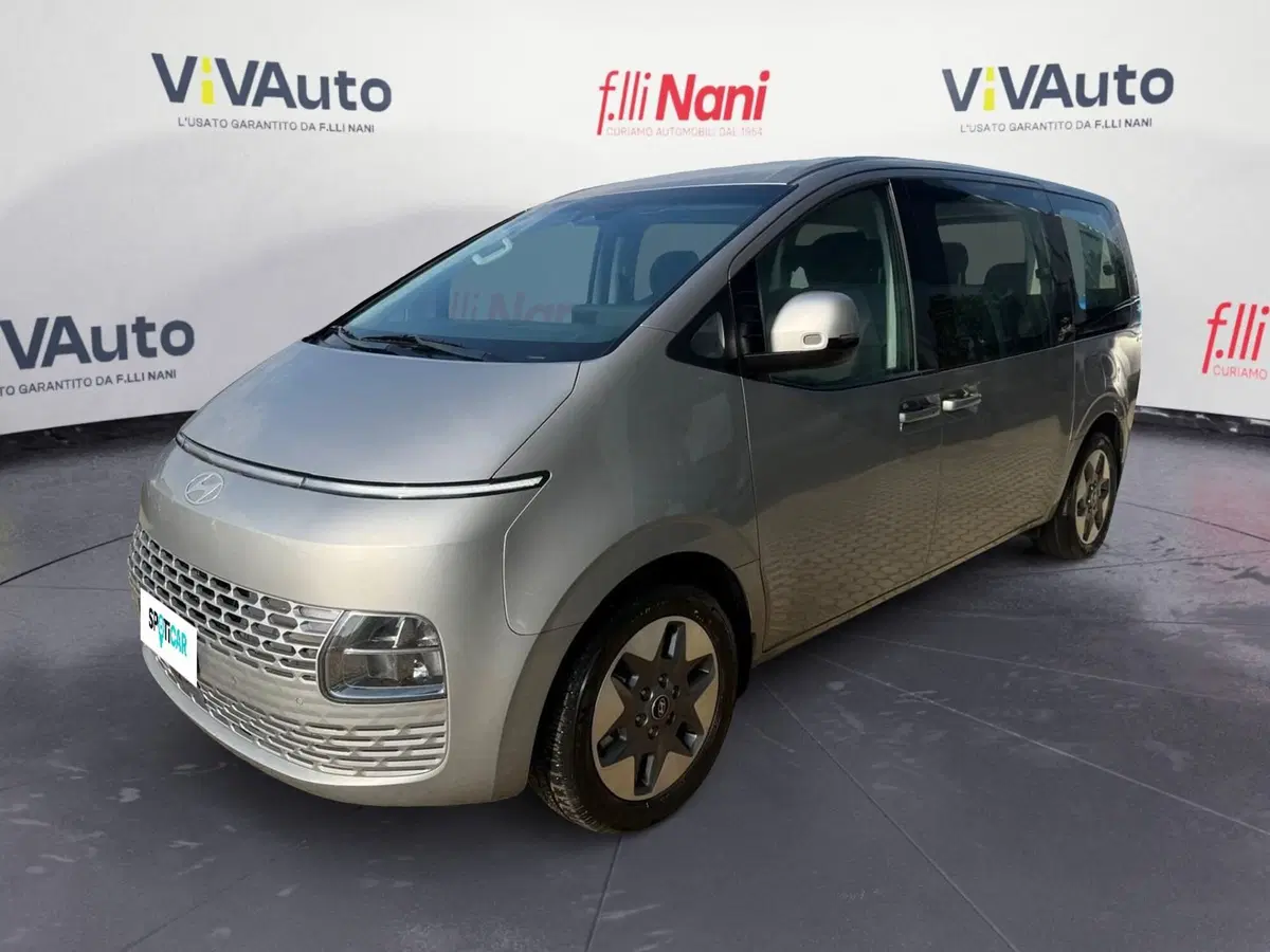 Hyundai Staria nuova a Massa-Carrara
