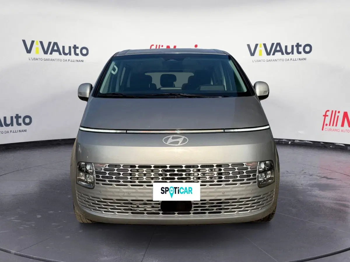 Hyundai Staria nuova a Massa-Carrara (3)