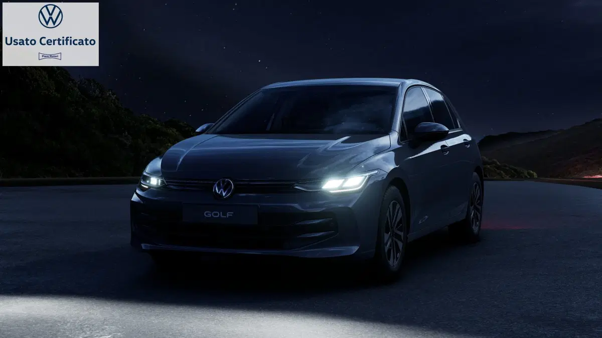 Volkswagen Golf nuova a Genova (16)