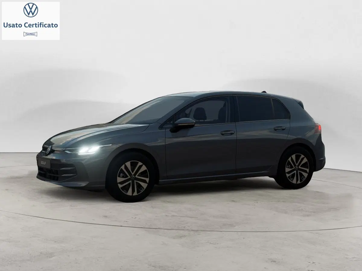 Volkswagen Golf nuova a Genova (2)