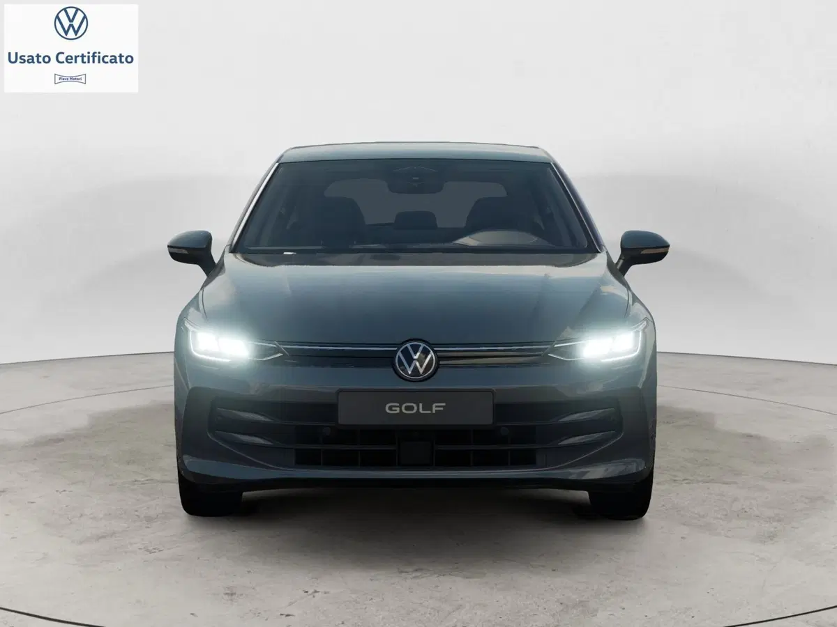 Volkswagen Golf nuova a Genova (3)
