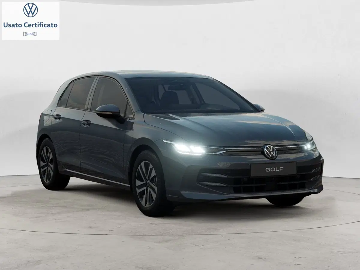 Volkswagen Golf nuova a Genova (6)