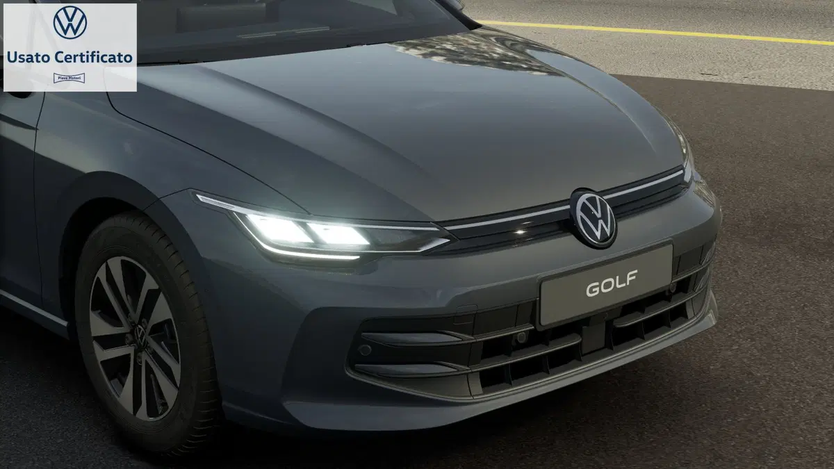 Volkswagen Golf nuova a Genova (8)