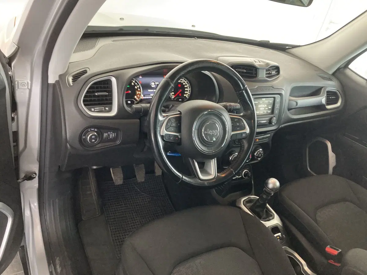 Jeep Renegade usata a Foggia (11)