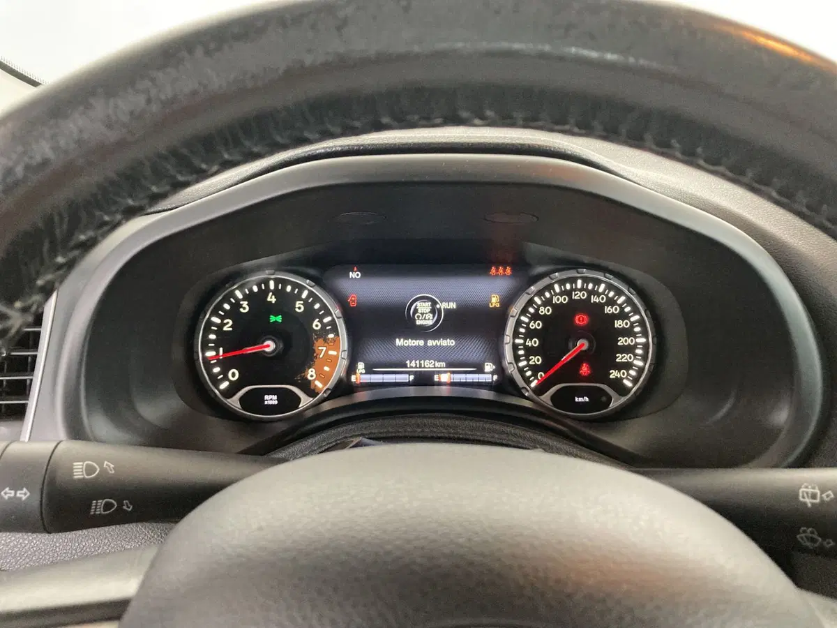 Jeep Renegade usata a Foggia (13)