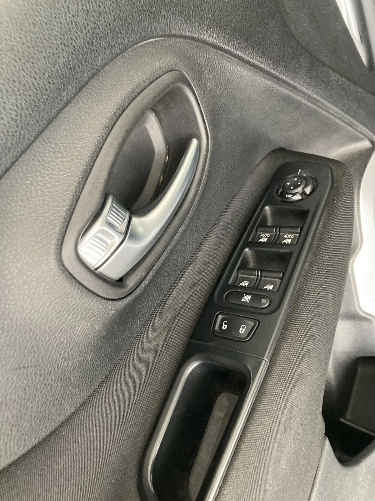 Jeep Renegade usata a Foggia (7)