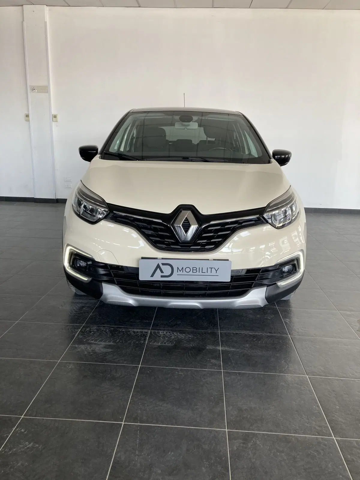 Renault Captur usata a Foggia (2)