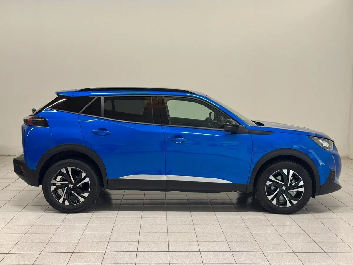 Peugeot 2008 usata a Novara (6)