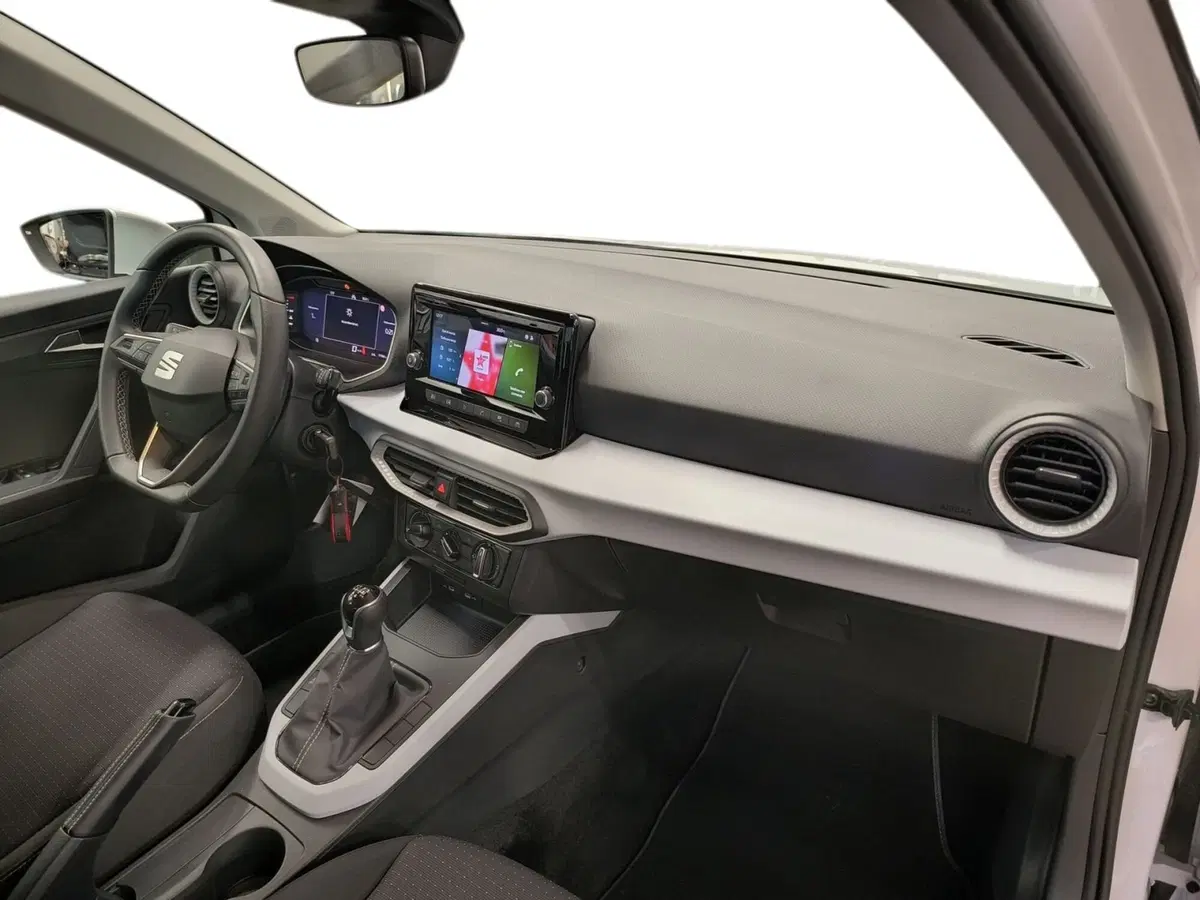 SEAT Arona usata a Udine (12)