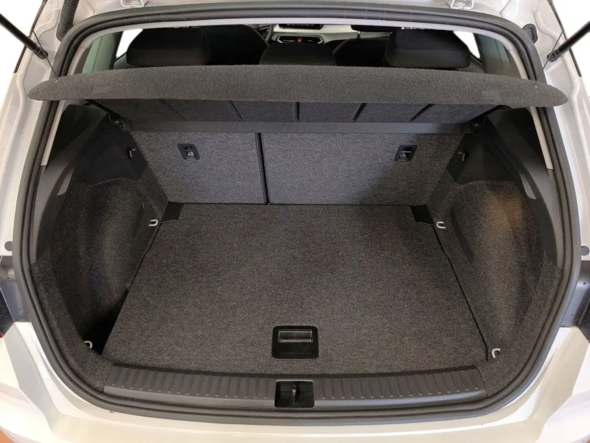 SEAT Arona usata a Udine (14)