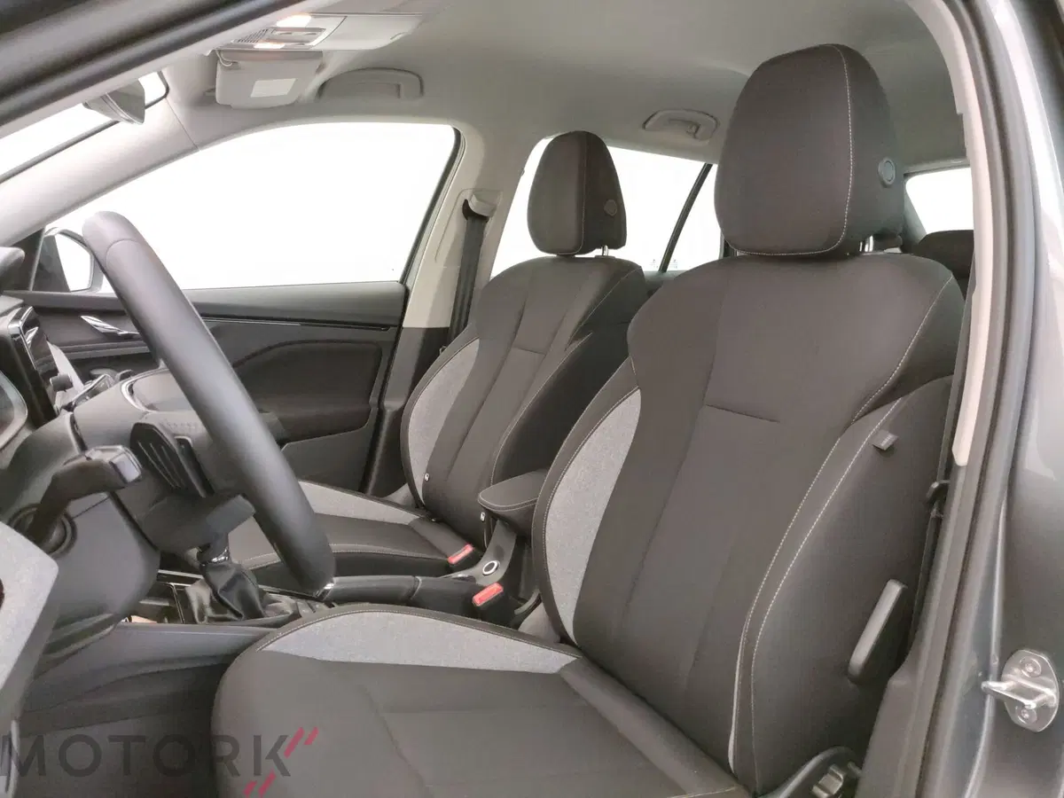 Skoda Kamiq usata a Varese (11)
