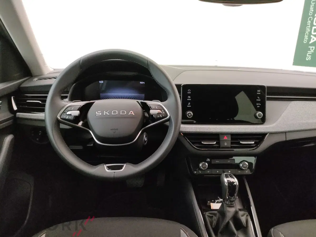 Skoda Kamiq usata a Varese (13)