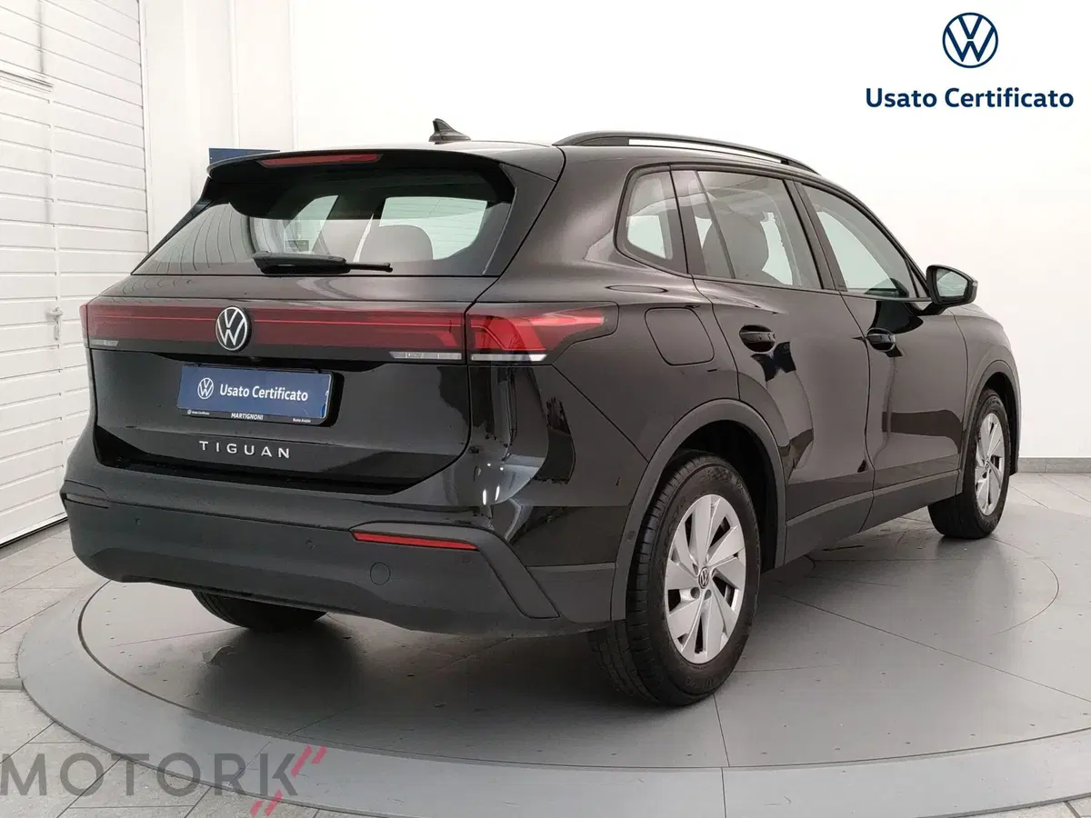 Volkswagen Tiguan usata a Varese (5)