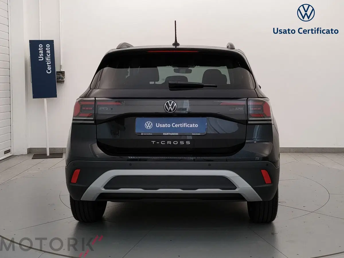 Volkswagen T-Cross usata a Varese (4)