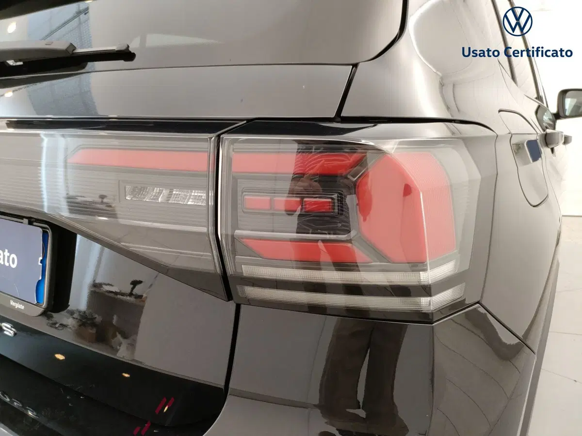 Volkswagen T-Cross usata a Varese (8)