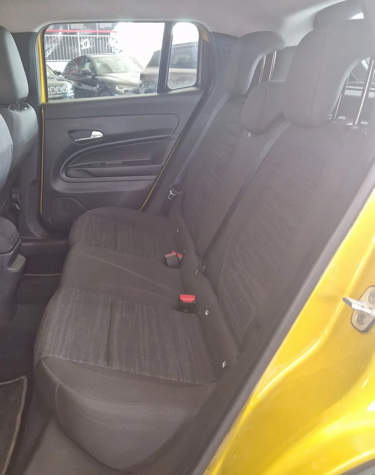 Jeep Avenger usata a Terni (9)