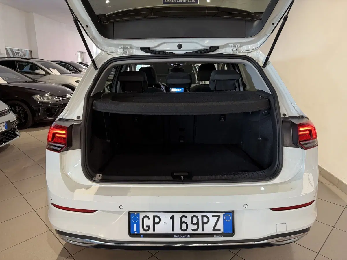 Volkswagen Golf usata a Genova (11)