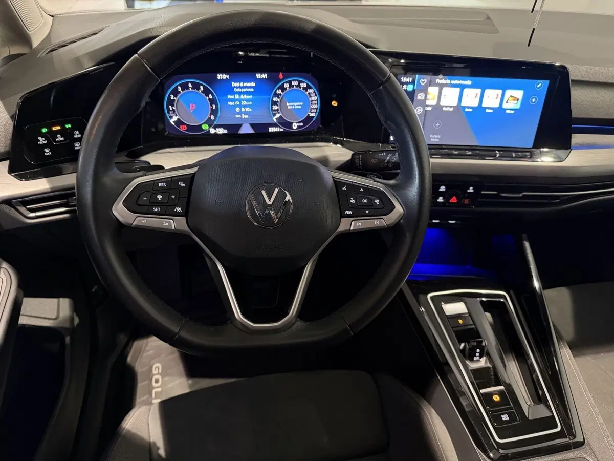 Volkswagen Golf usata a Genova (13)