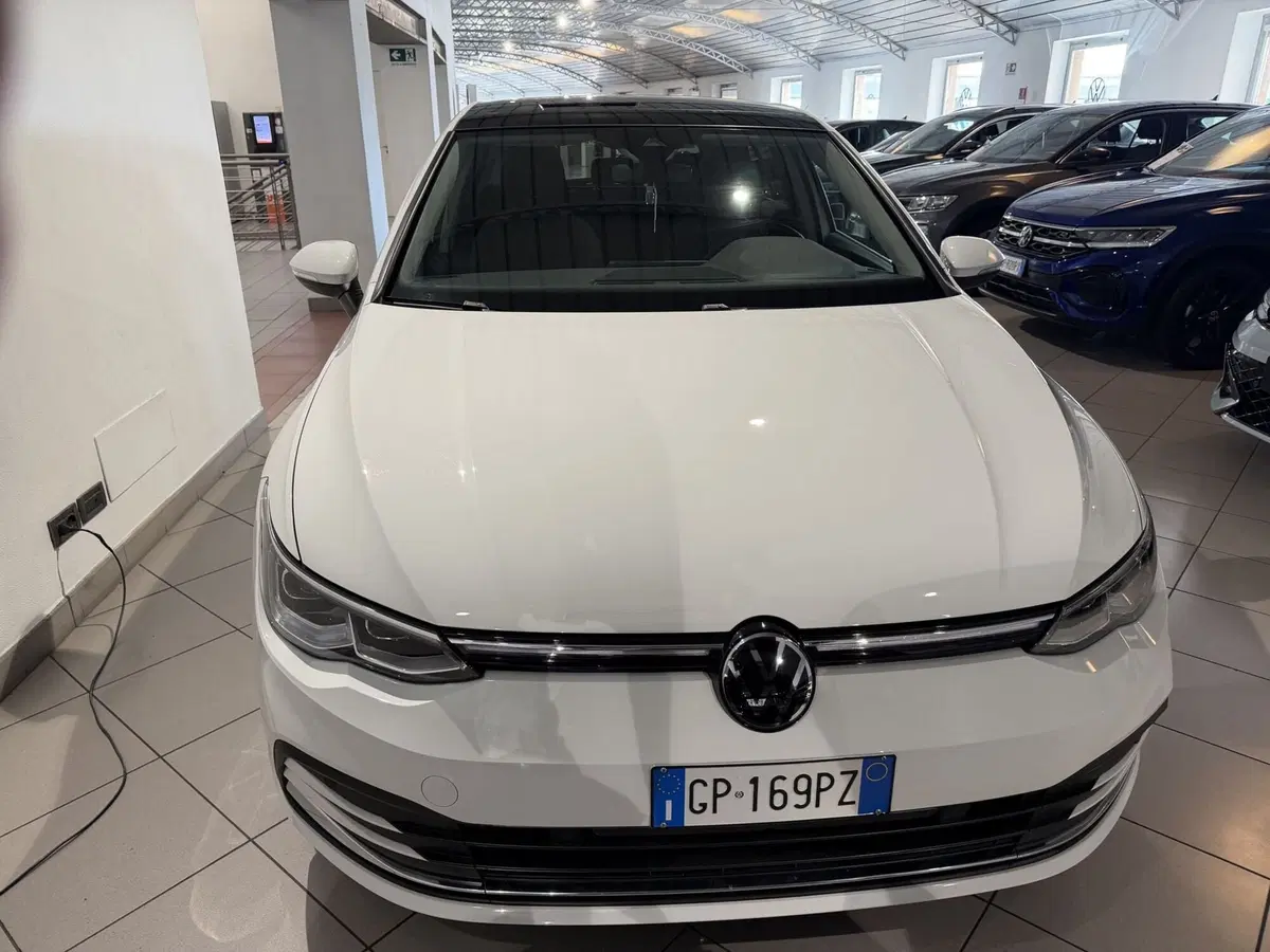 Volkswagen Golf usata a Genova (7)