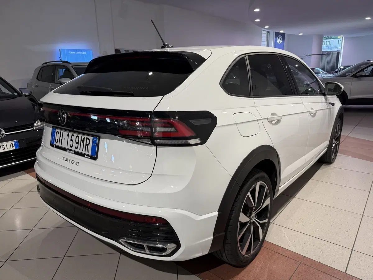 Volkswagen Taigo usata a Genova (5)