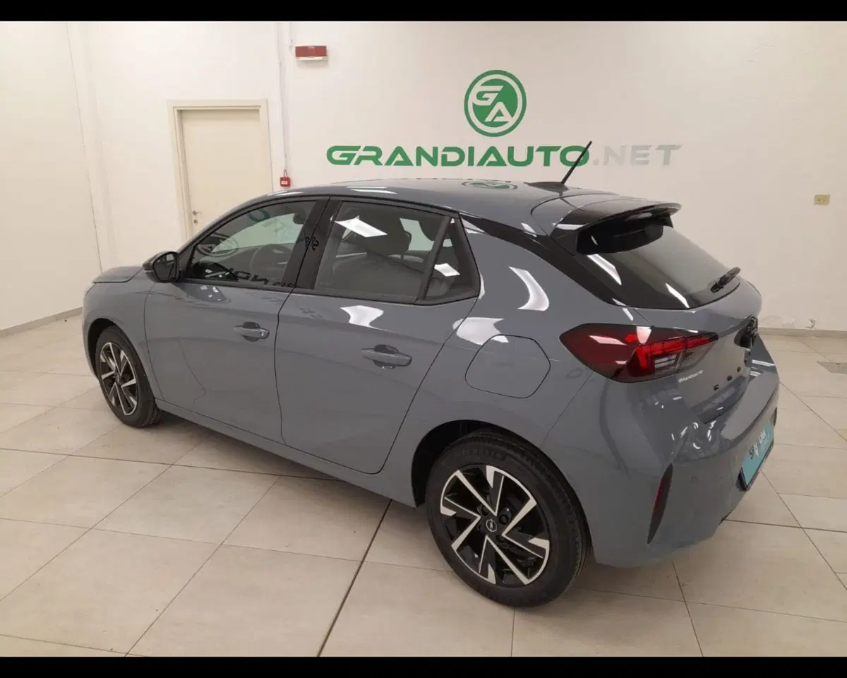 Opel Corsa nuova a Alessandria (4)