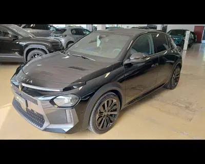 Lancia Ypsilon 1.2 mhev HF Line 110cv e-dct nuova a Novi Ligure