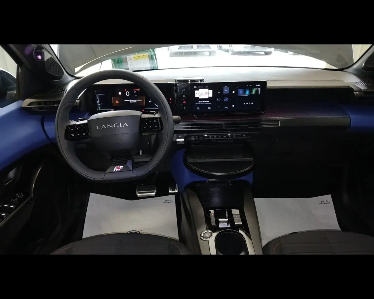 Lancia Ypsilon nuova a Alessandria (15)