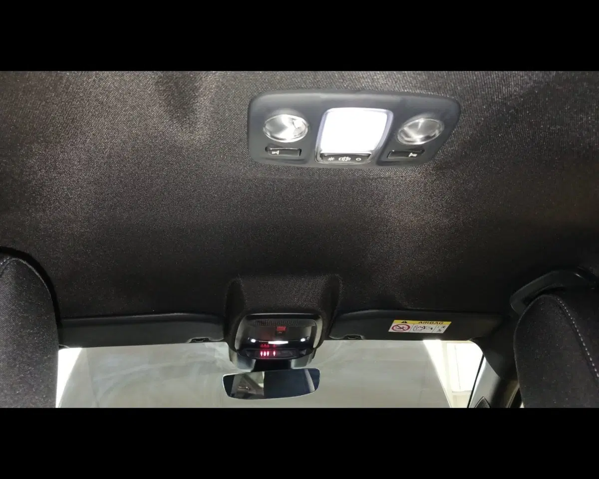 Lancia Ypsilon nuova a Alessandria (16)