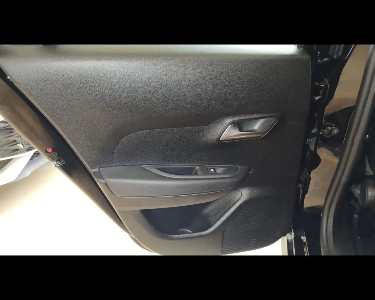 Lancia Ypsilon nuova a Alessandria (17)