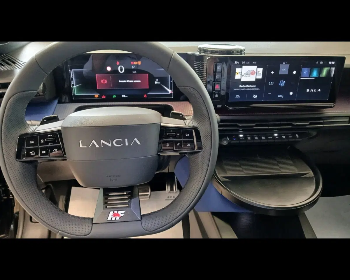 Lancia Ypsilon nuova a Alessandria (8)