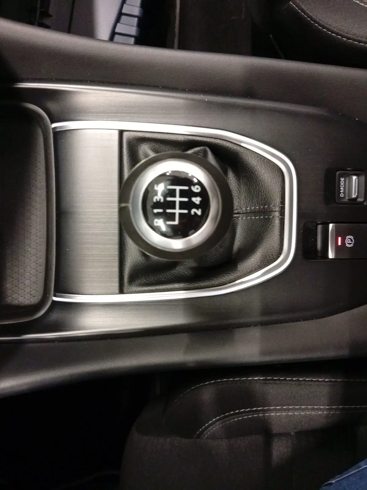 Nissan Qashqai usata a Varese (15)