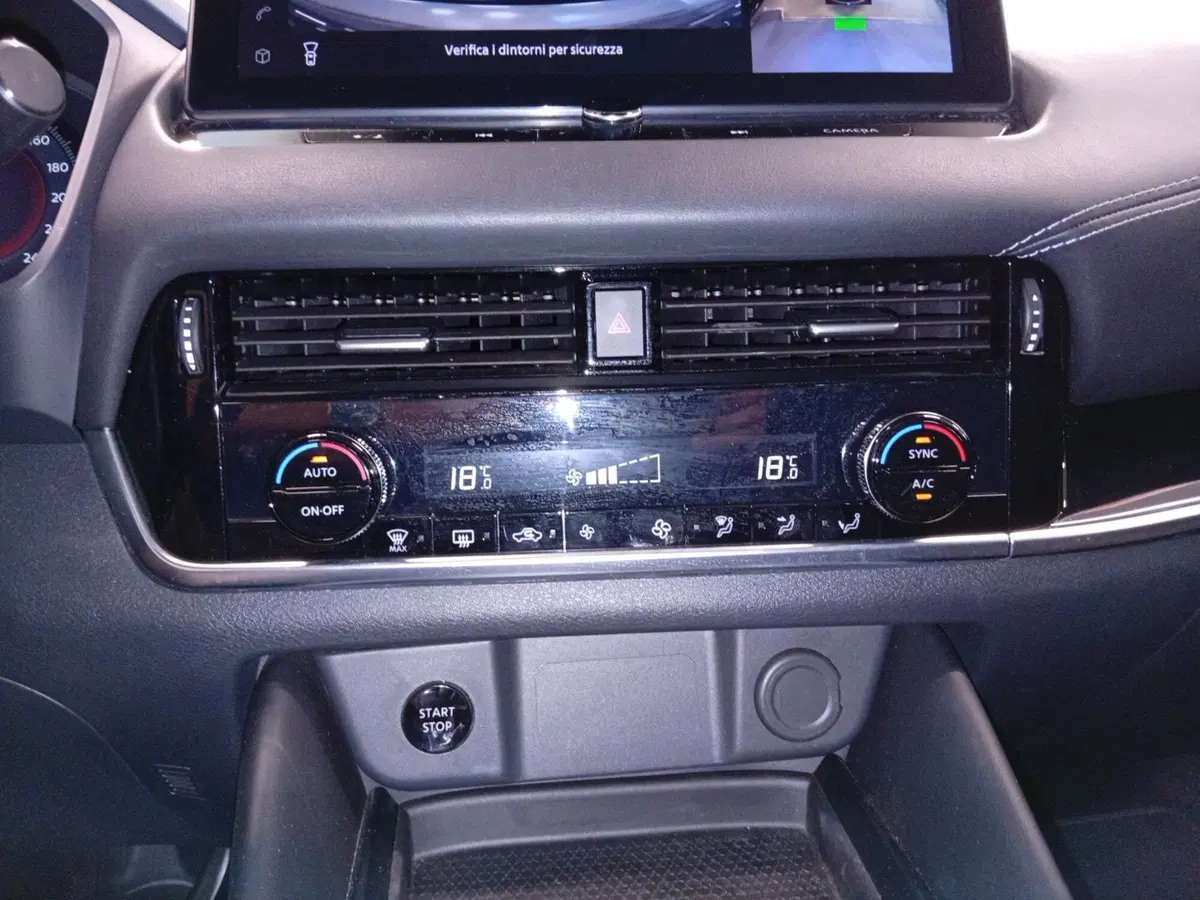 Nissan Qashqai usata a Varese (12)
