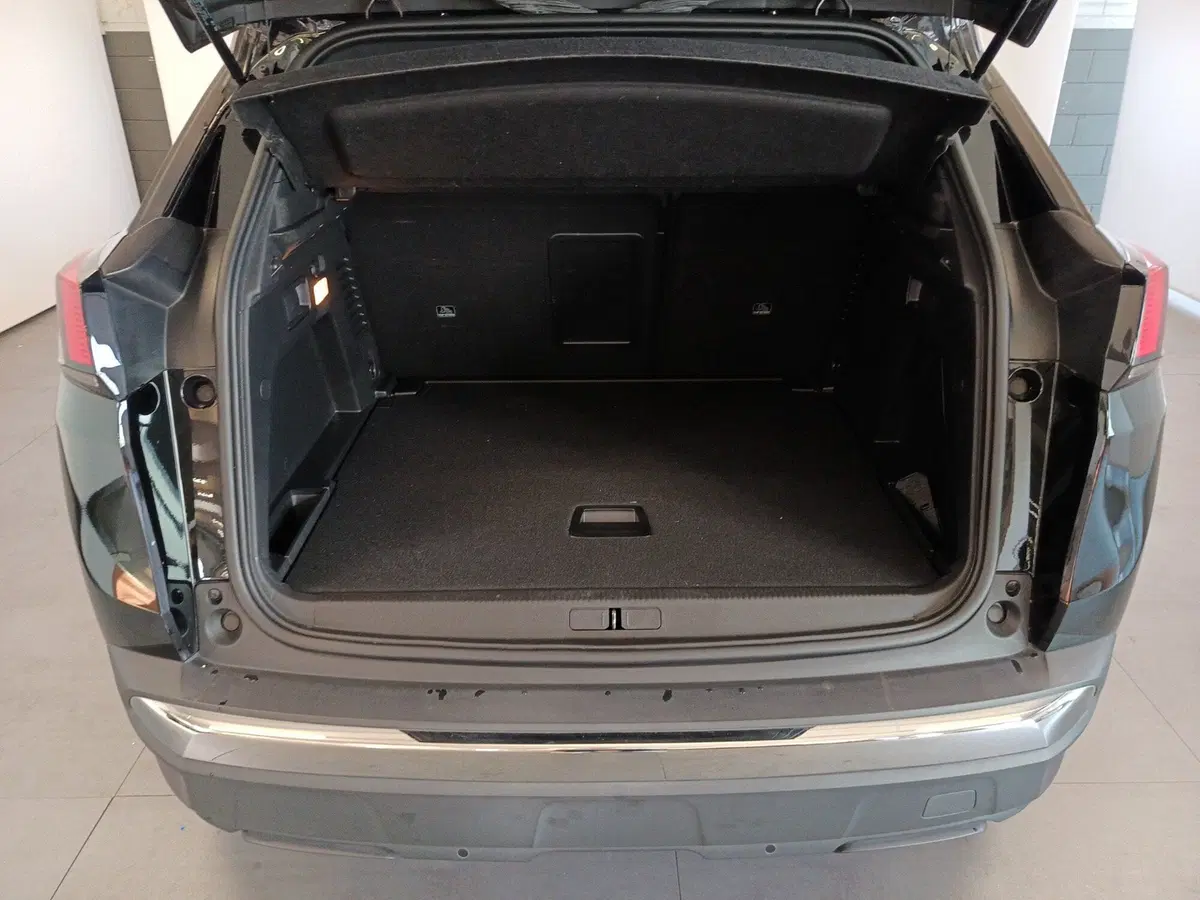Peugeot 3008 usata a Varese (10)