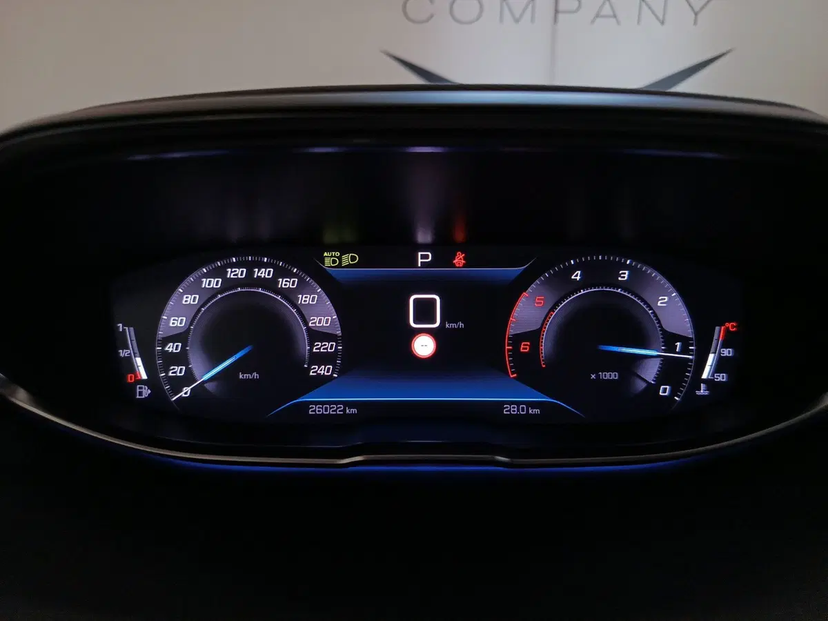 Peugeot 3008 usata a Varese (12)