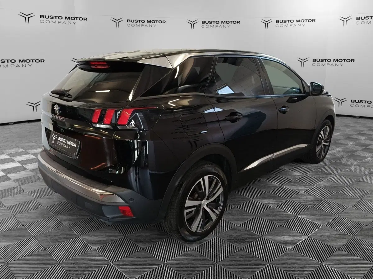 Peugeot 3008 usata a Varese (4)