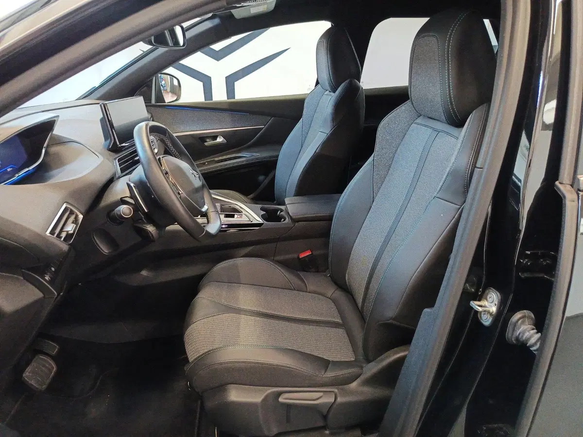 Peugeot 3008 usata a Varese (8)
